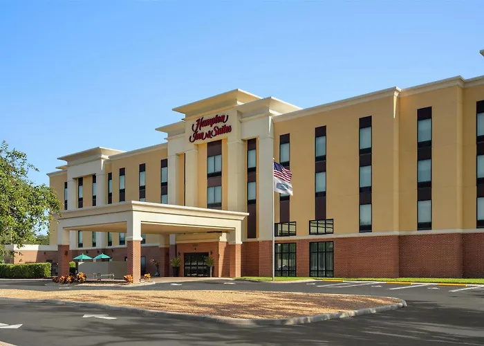 Hampton Inn & Suites By Hilton Tampa Busch Gardens Area