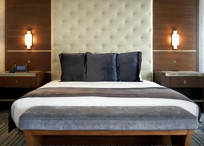 Legacy Resort Hotel & Spa