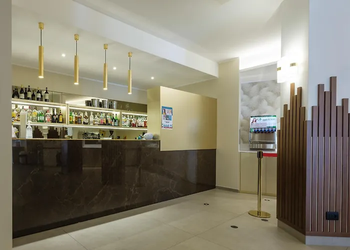 Hotel Leonardo Da Vinci Limone sul Garda