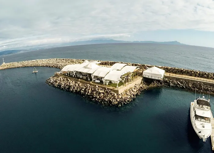 Hotel Coral&Marina