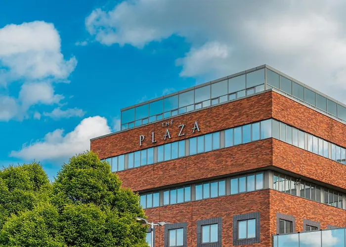 Plaza Hotel Tallaght