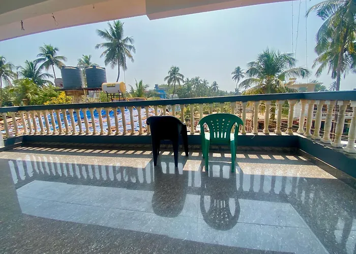 Beach Edge Calangute