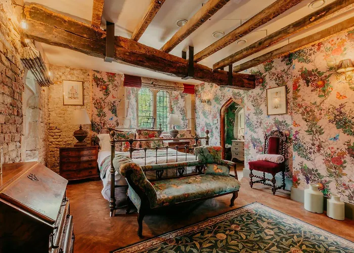 Salmestone Grange