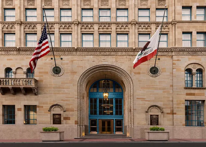 Courtyard By Marriott San Diego Downtown
