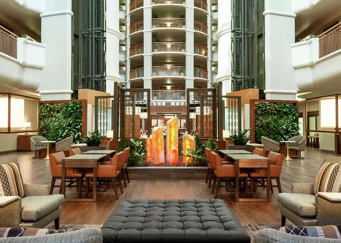 Embassy Suites By Hilton Convention Center