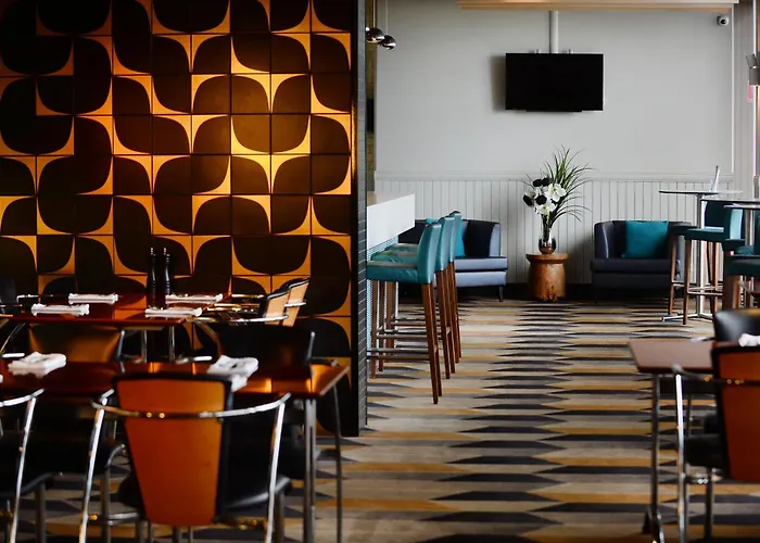 The Gladstone Hotel
