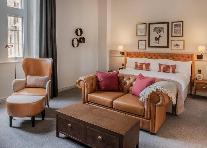 De Vere Tortworth Court