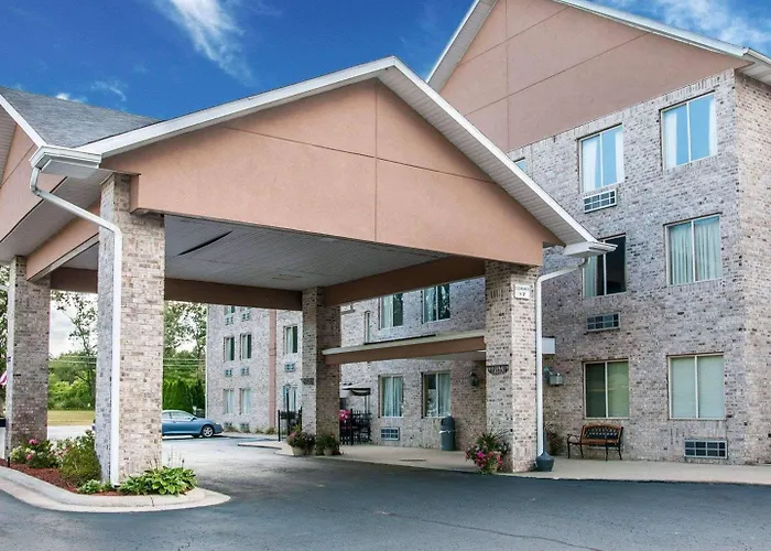 Comfort Inn Whitehall Near Michigan'S Adventure
