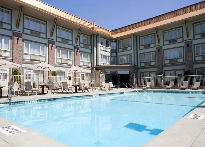 Holiday Inn Victoria - Elk Lake By Ihg Saanich