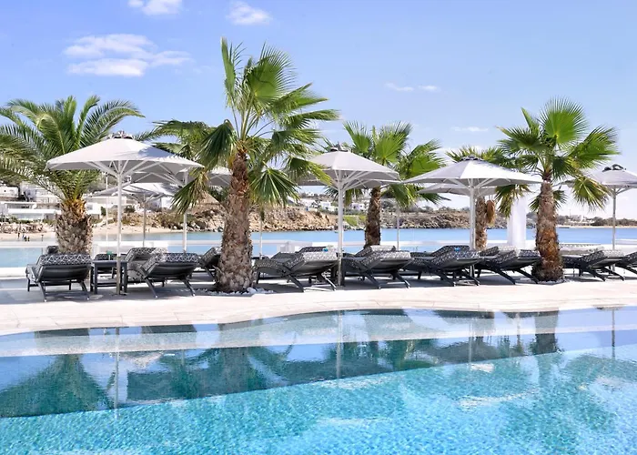 Petinos Beach Hotel