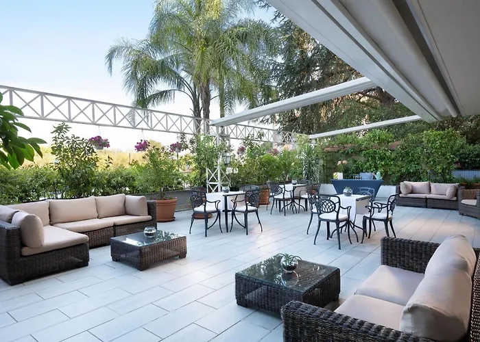 Courtyard By Marriott Rome Central Park