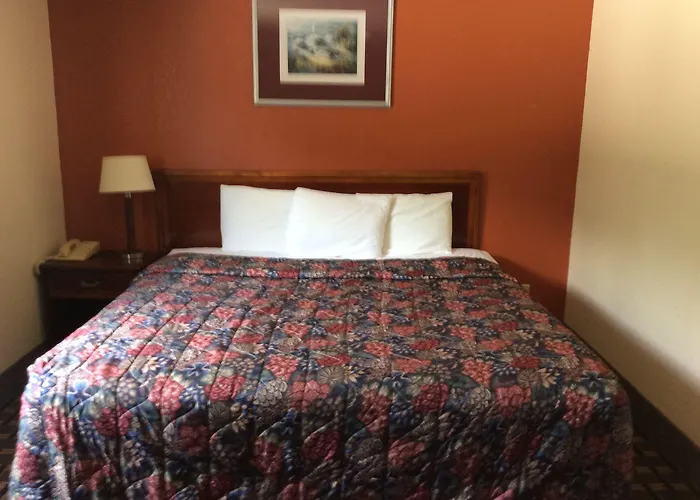Rodeway Inn Whitehall