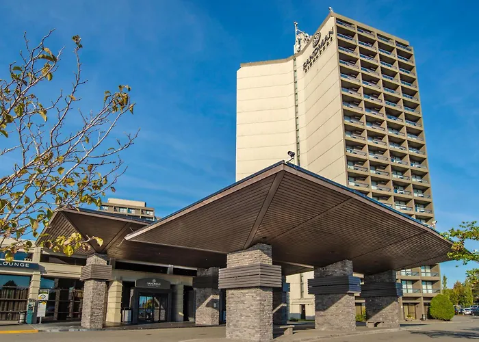 Sandman Signature Vancouver Airport Hotel & Resort