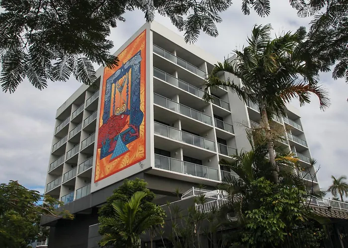 Cairns Plaza