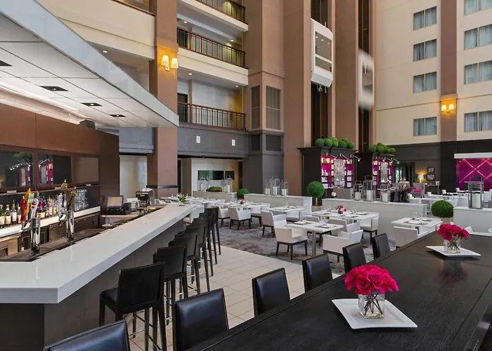 Le Meridien By The Galleria