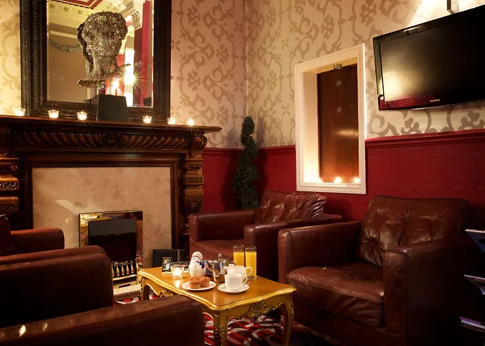 Liverpool Aigburth Hotel By Belvilla