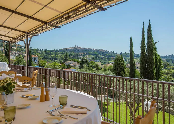 Hôtel&Restaurant Alain Llorca La Colle-sur-Loup