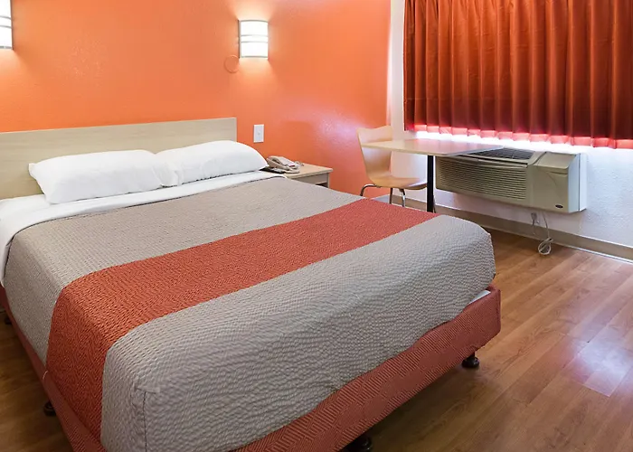 Motel 6-Mcallen, TX