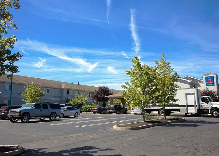 Motel 6-East Brunswick, Nj
