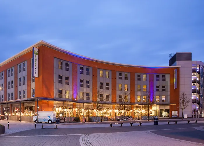 Holiday Inn Express Portsmouth Gunwharf Quays By Ihg