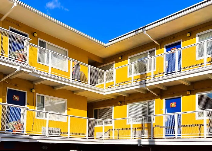 Hotel Del Sol
