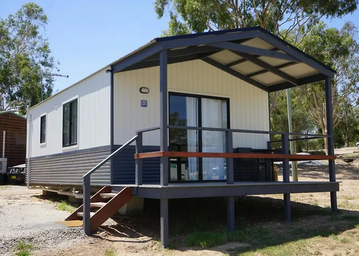 Lake Hume Holiday Park