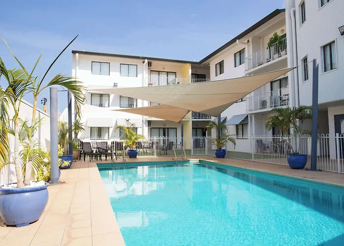 Metro Advance Apartments & Hotel