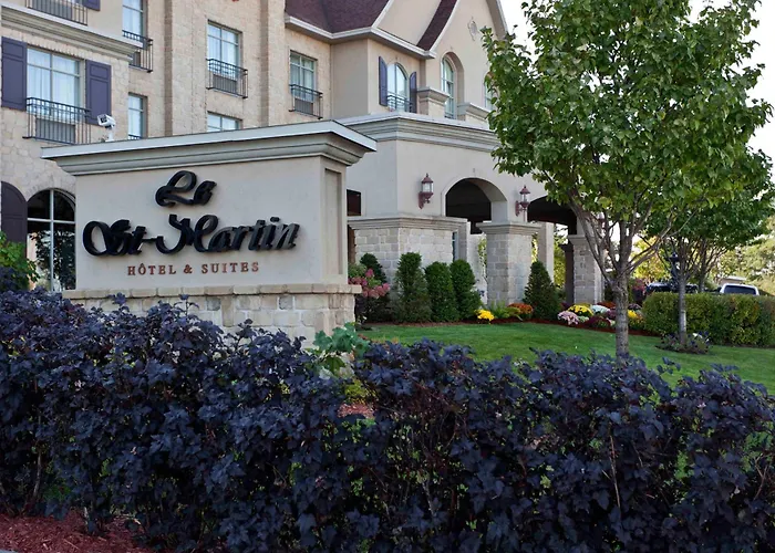 Le St-Martin Hotel & Suites Laval