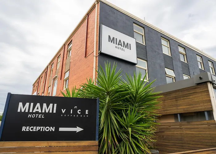 Miami Hotel Melbourne