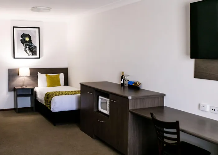Best Western Plus Ambassador Orange