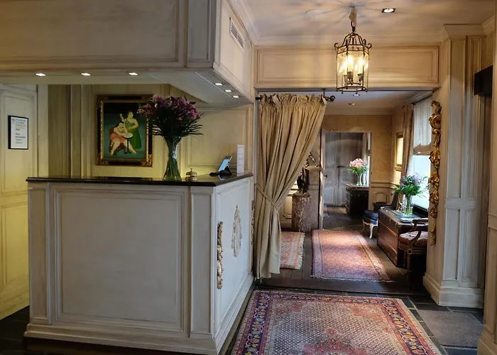 Relais Bourgondisch Cruyce, A Luxe Worldwide Hotel