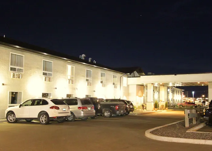 Days Inn & Suites By Wyndham Thompson