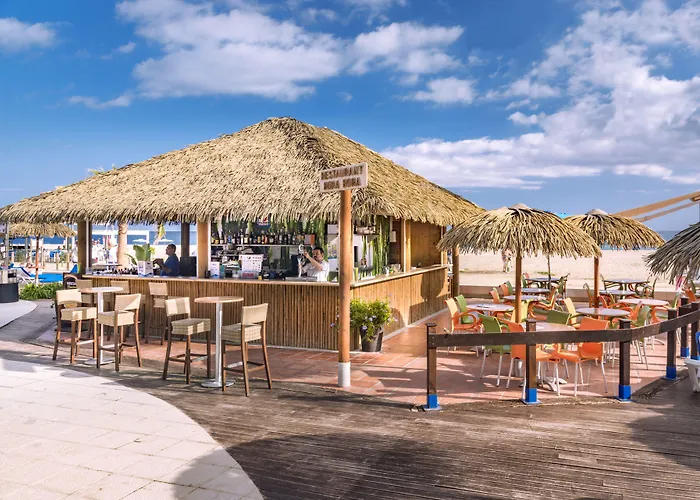 Hotel Tahití Playa Santa Susanna