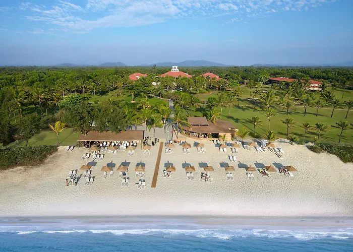 Caravela Beach Resort