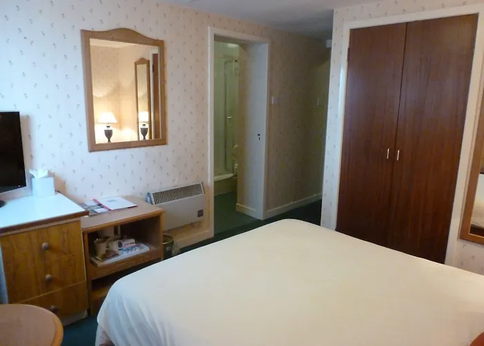 Castletown Hotel