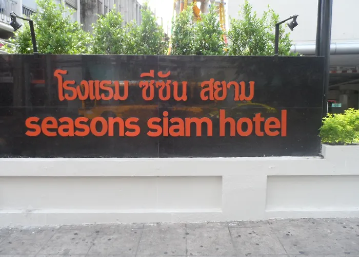Seasons Siam Hotel