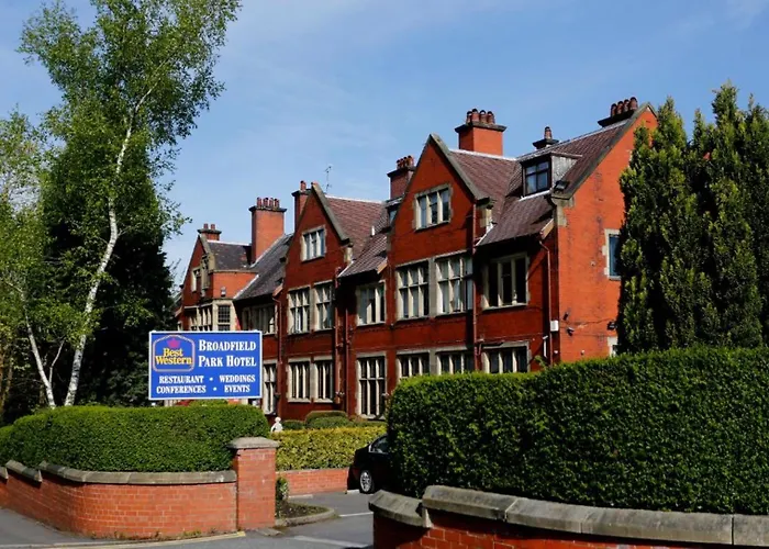 Broadfield Park Hotel