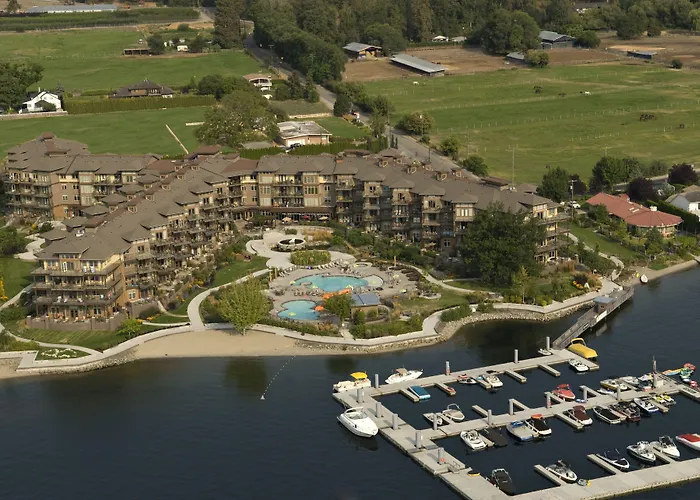 The Cove Lakeside Resort