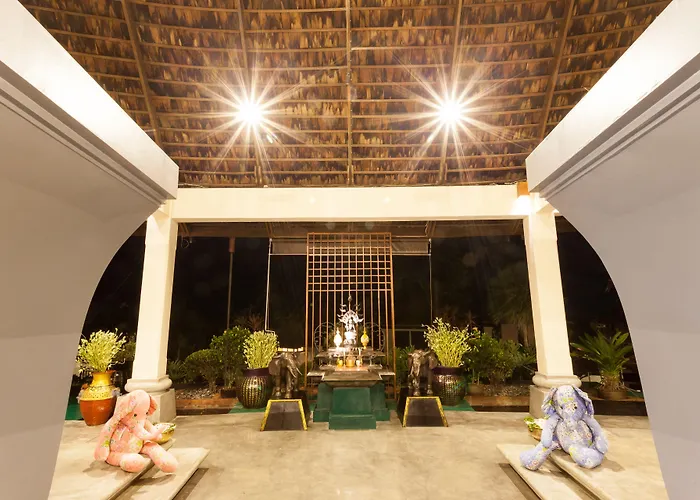 The Briza Beach Resort, Samui - Sha Plus Strand von Chaweng