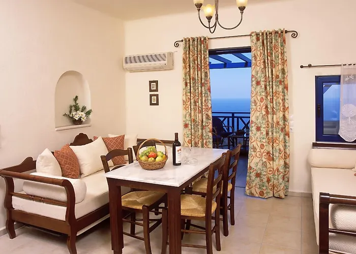 Nymphes Luxury Apartments Agia Pelagia 
