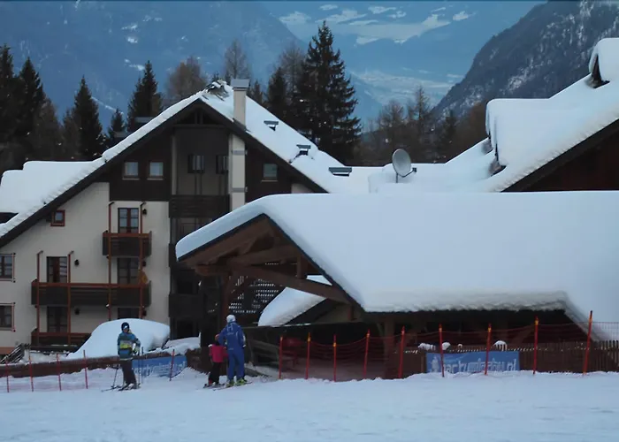 Nevesole Folgarida Resort Aparthotel