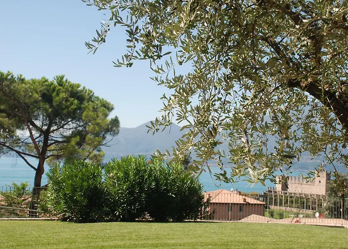 Residence Ca Del Lago Torri Del Benaco
