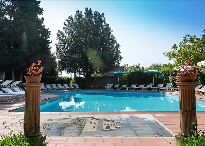 Hotel Villa San Lucchese