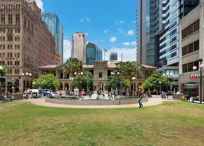 Manor Apartment Hotel Brisbane