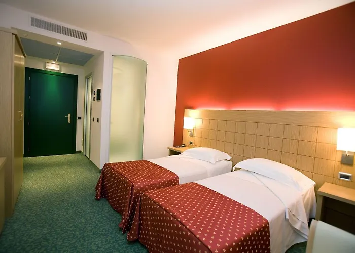 Hotel Senator Gorgonzola