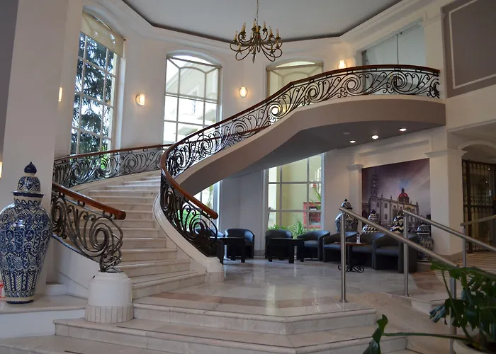 Plaza Camelinas Hotel Querétaro