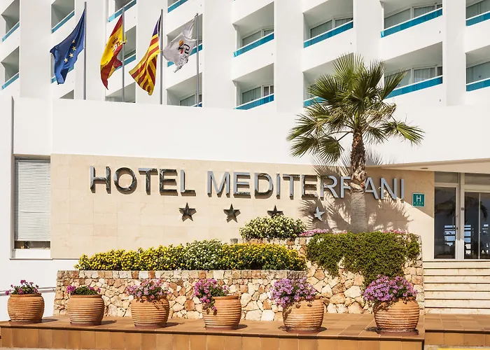 Globales Mediterrani Cala Blanca 