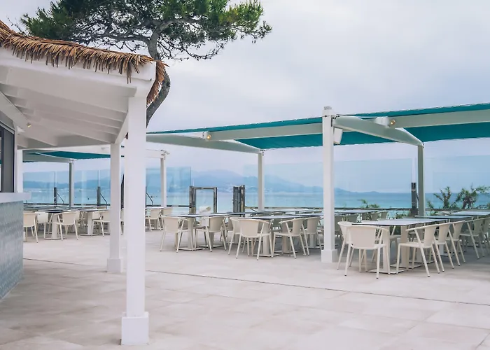 Iberostar Waves Alcudia Park Hotel Playa de Muro 