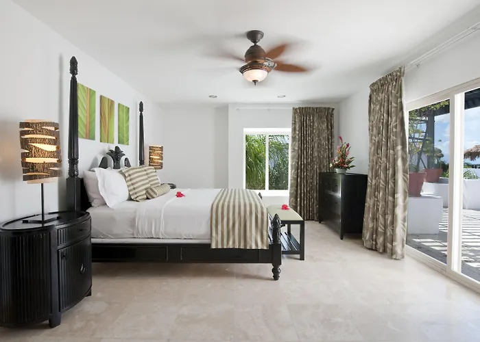 Las Terrazas Resort San Pedro 