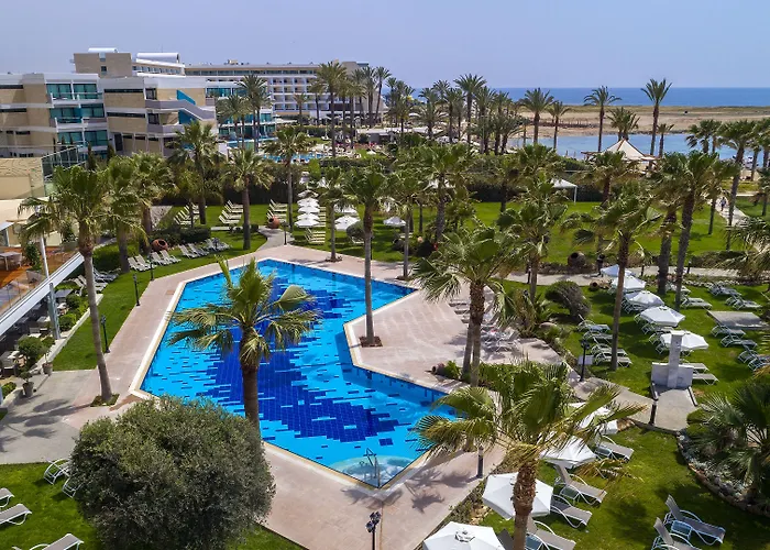 Aquamare Beach Hotel & Spa Geroskipou